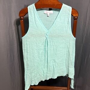 Pretty Angel Light Green Tank Top Size M